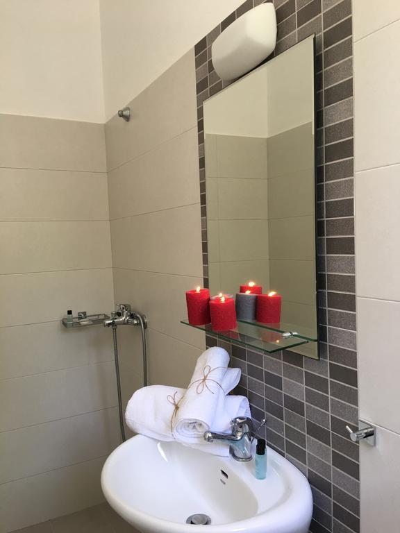 Megas Rooms 투를로스 외부 사진